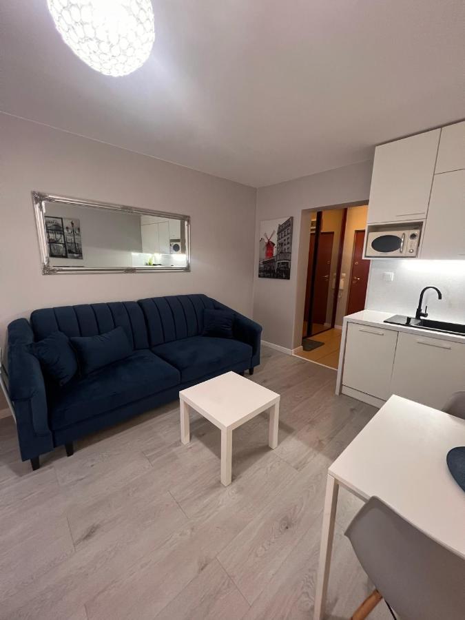 Apartamenty Na Zdrojowej ชวีโนวิชแจ ภายนอก รูปภาพ
