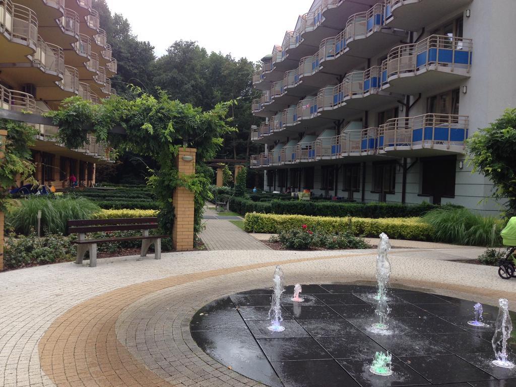Apartamenty Na Zdrojowej ชวีโนวิชแจ ภายนอก รูปภาพ